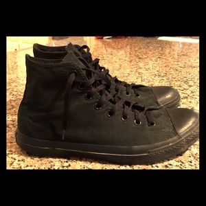Converse Chuck Taylor Allstar High Tops All Black